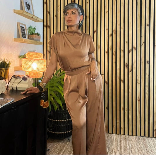 Azymetric Coffee Pant Set